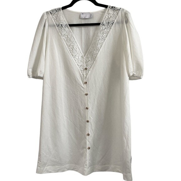 NWT ASOS DESIGN Crochet Trim V-neck Mini Dress with Horn Buttons in Cream Size 6 - Picture 1 of 9